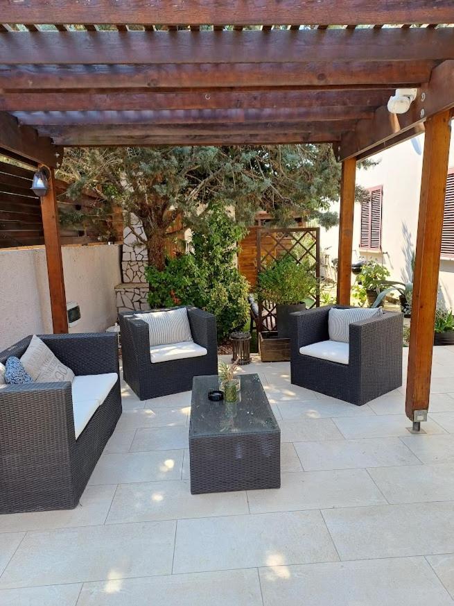 Apartman Debora Sa Privatnim Bazenom Pula Exteriér fotografie